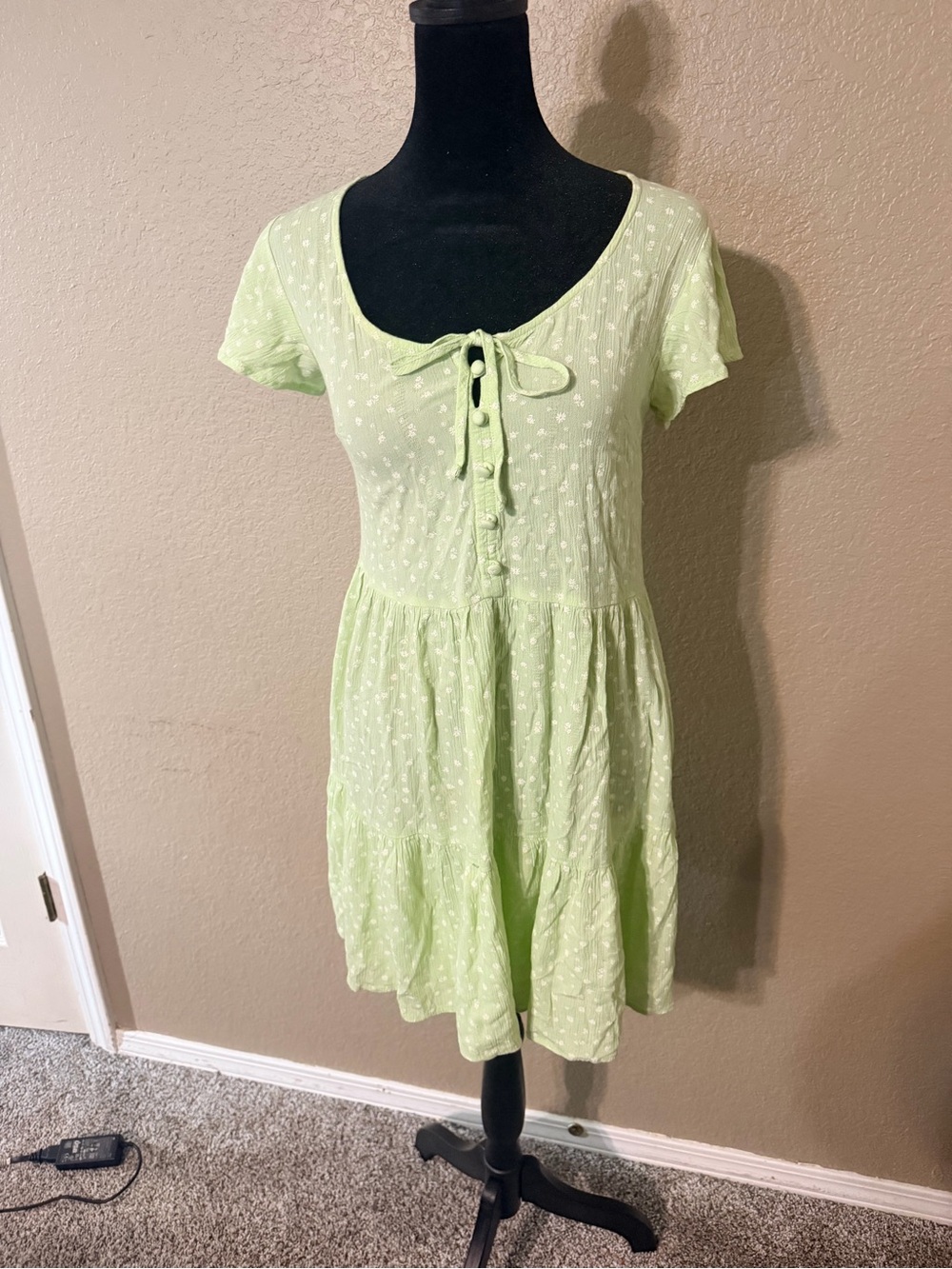 True Craft Mint Green Tie-Front Short Sleeve Dress